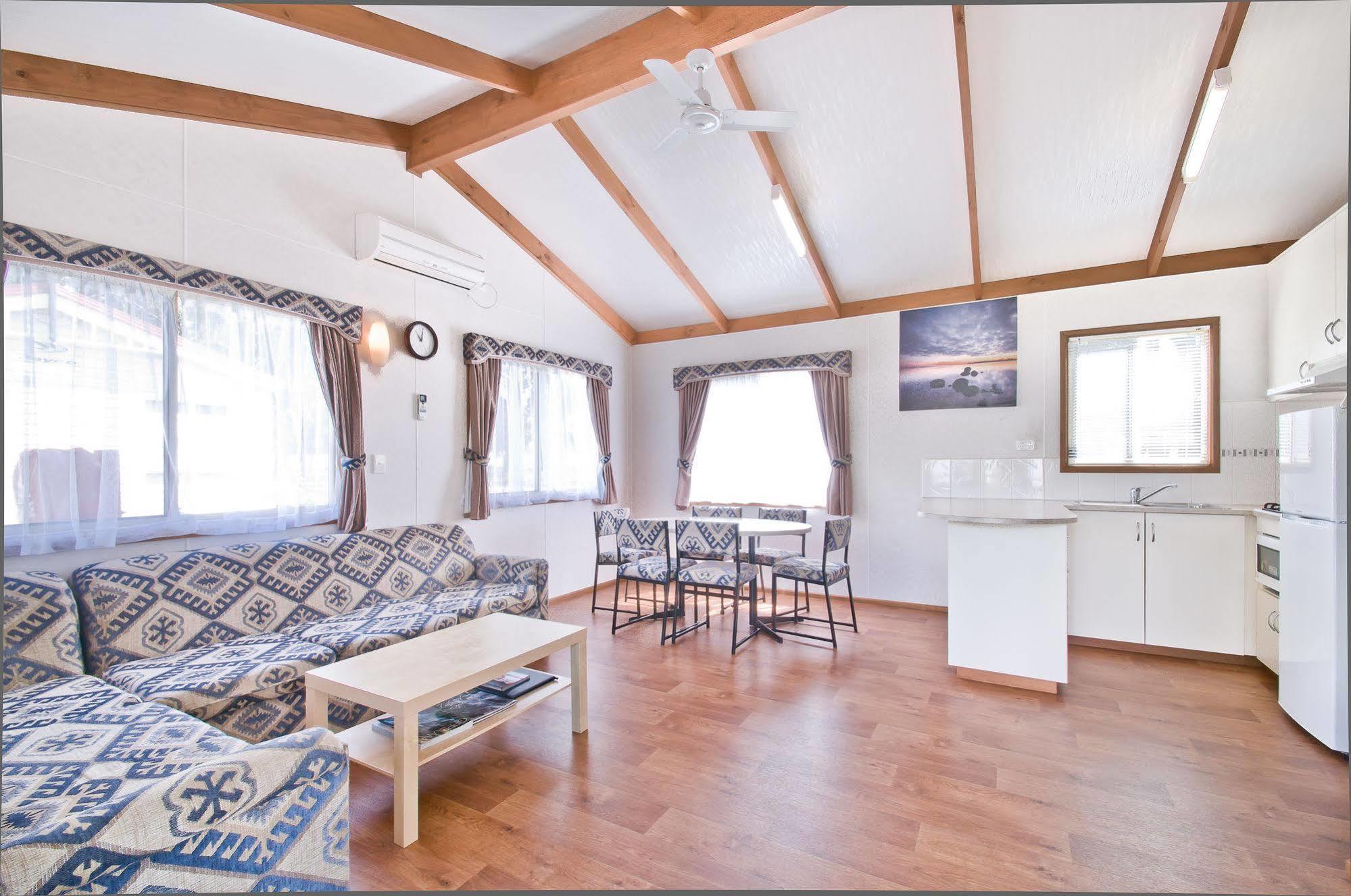 Warragul Gardens Holiday Park Eksteriør bilde